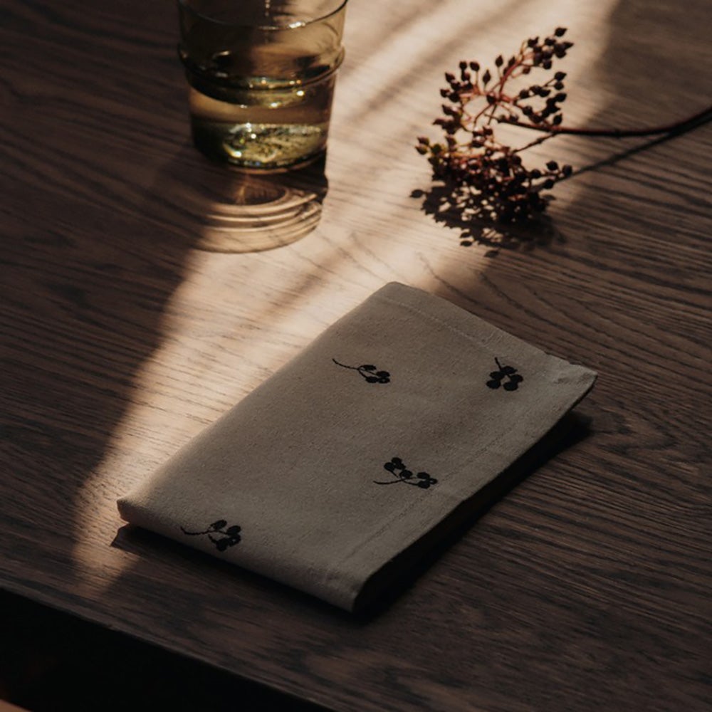 Baies servietter 4-pakning naturlig/mørk sjokolade