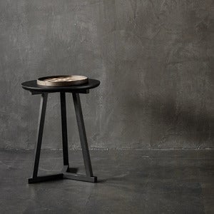 Tripod Sidebord Svart eik