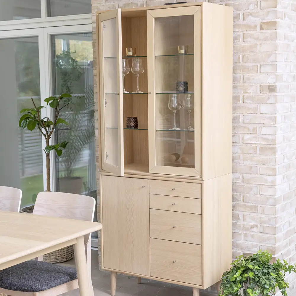 Nordik Vitrineskap topp 