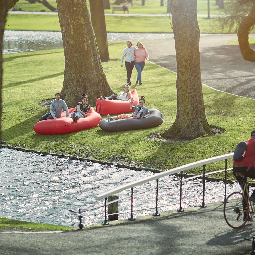 Lamzac oppblåsbar divan jungle green 