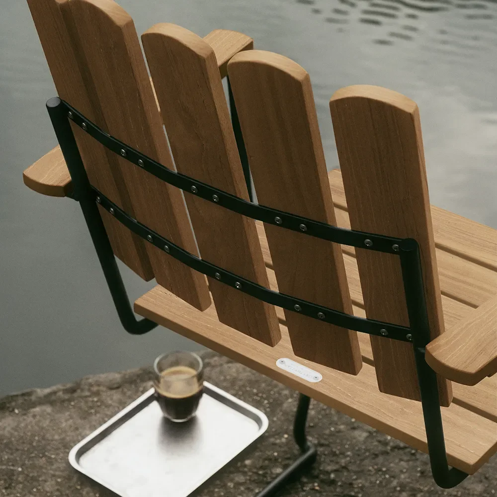 A2 Lenestol Ubehandlet teak/sort understell