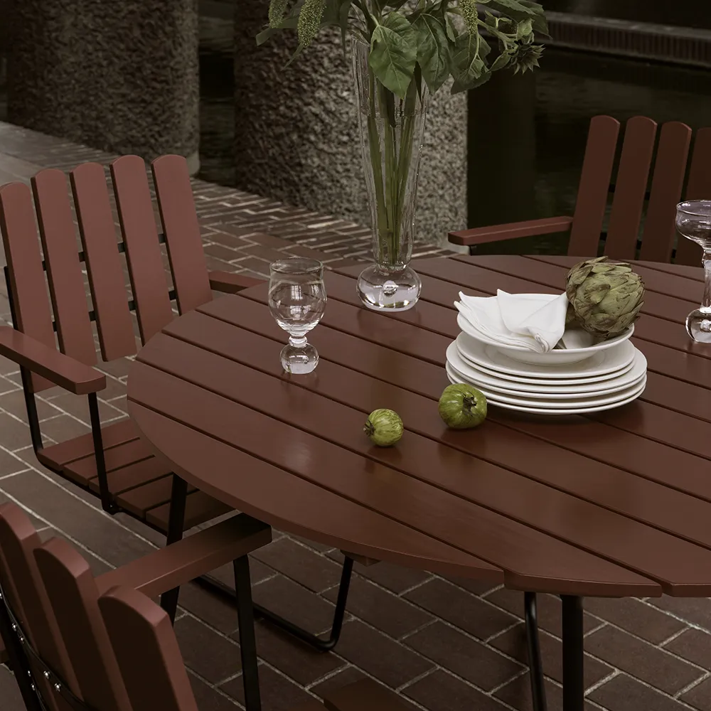 A2 lenestol Mørkerød lakkert eik / Svart