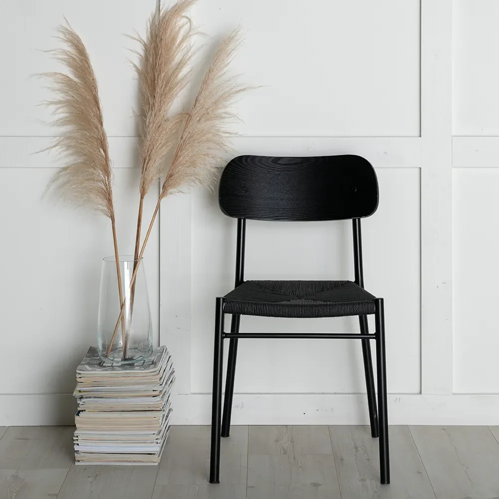 Polly spisestol svart 2-pakning