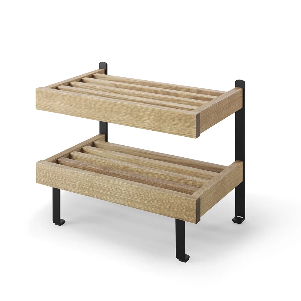Nadja skohylle lakkert eik/mattsvart stål