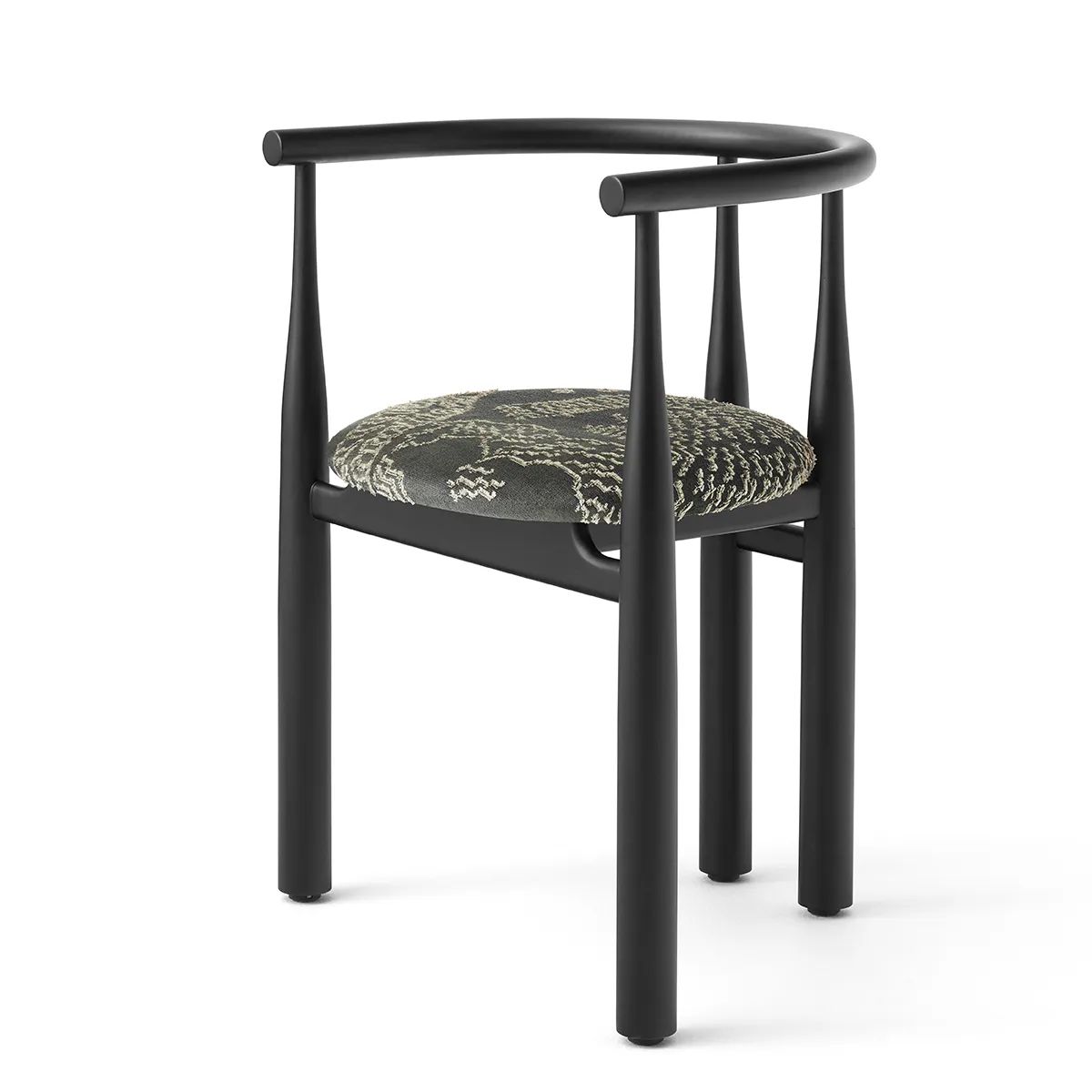 Spisestol Bukowski Black Dedar Tiger Mountain med armlener