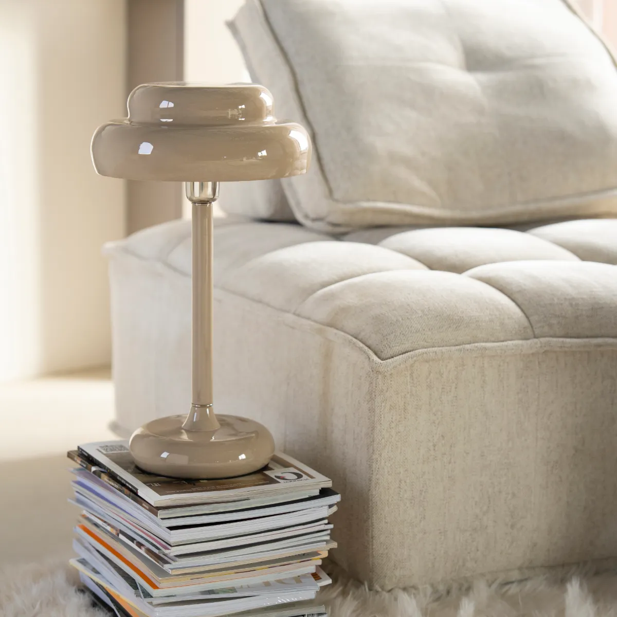 Dimbar bordlampe Pomm Beige H 47,5 cm