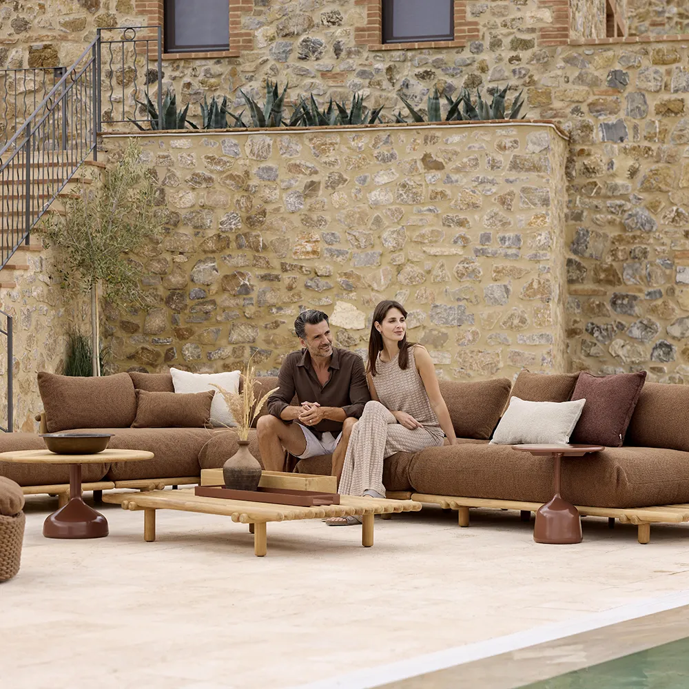 Sticks sofa m/ sjeselong Teak/umber brown