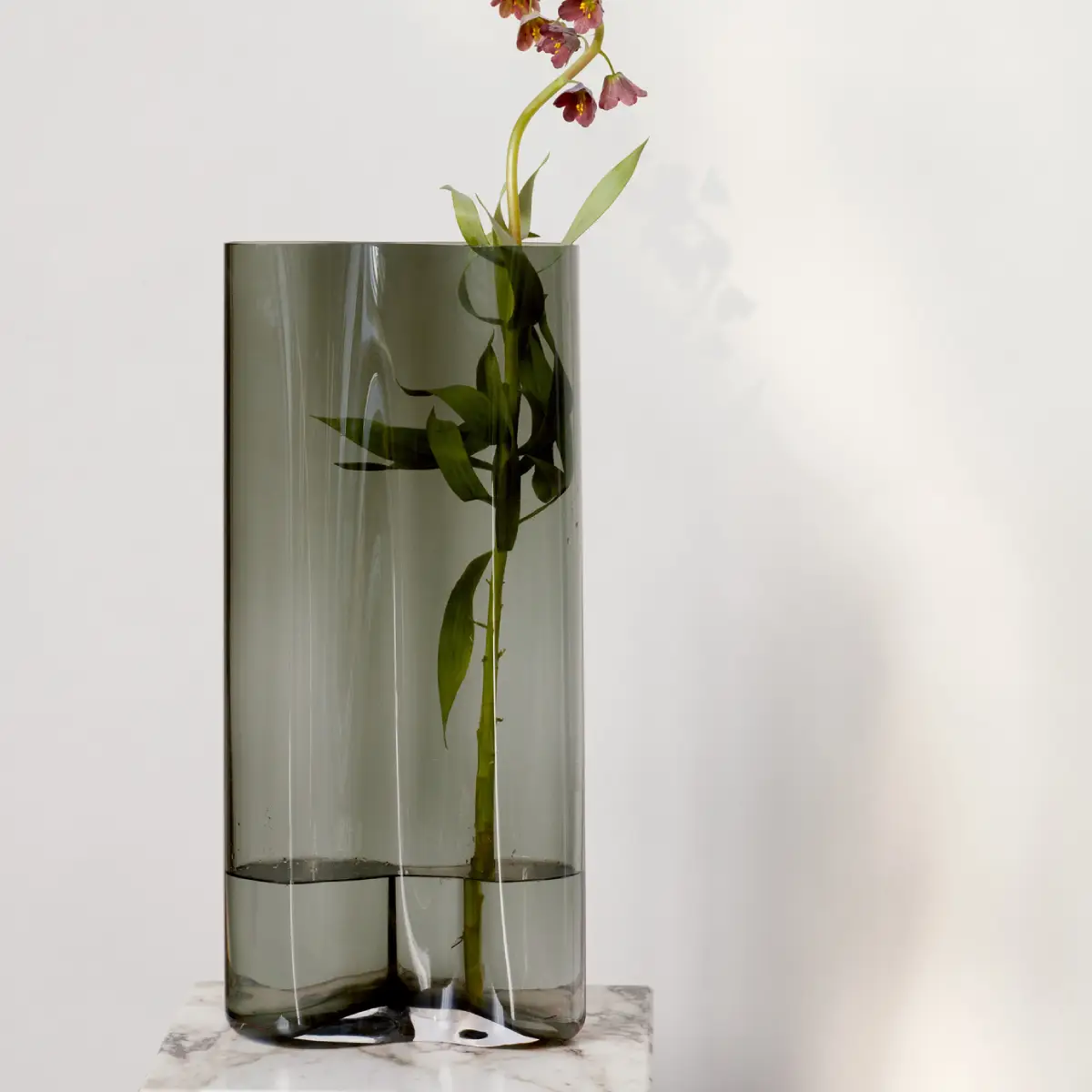 Aer Vase - H33 cm - Røyk