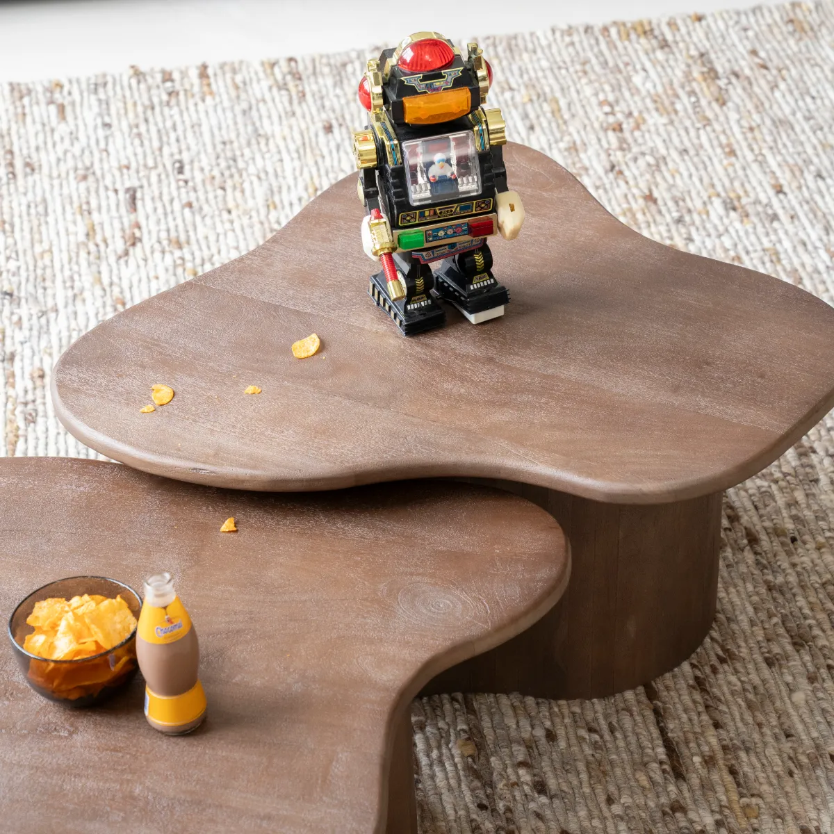 Fall Sett med to innskuddsbord- brown 75x75x38 cm / 75x65x32 cm