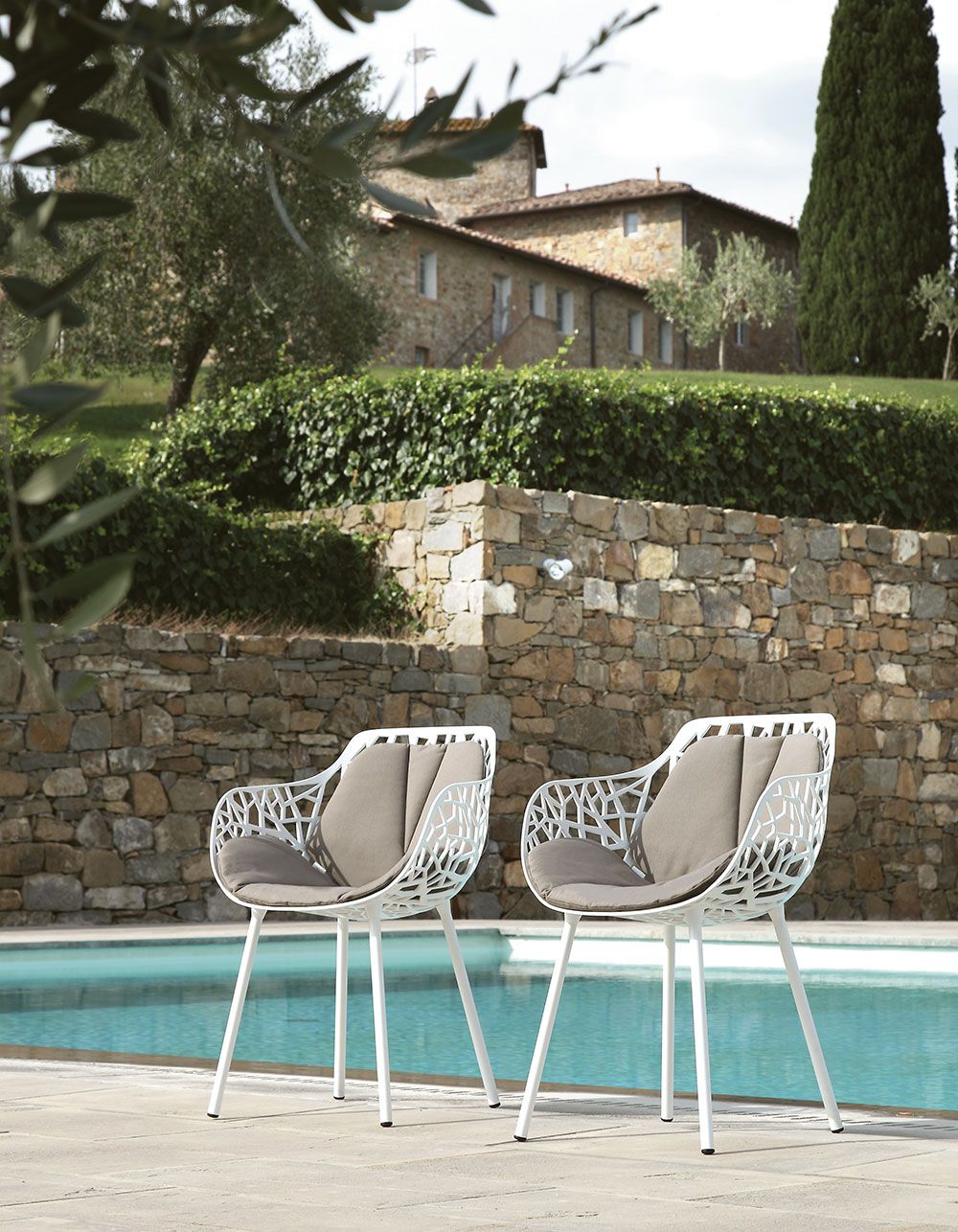 Forest armlenestol Metallic Grey