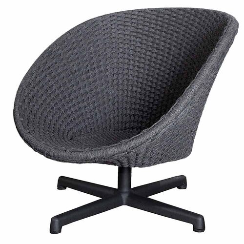 Peacock Lounge svingbar lenestol med ben i aluminium