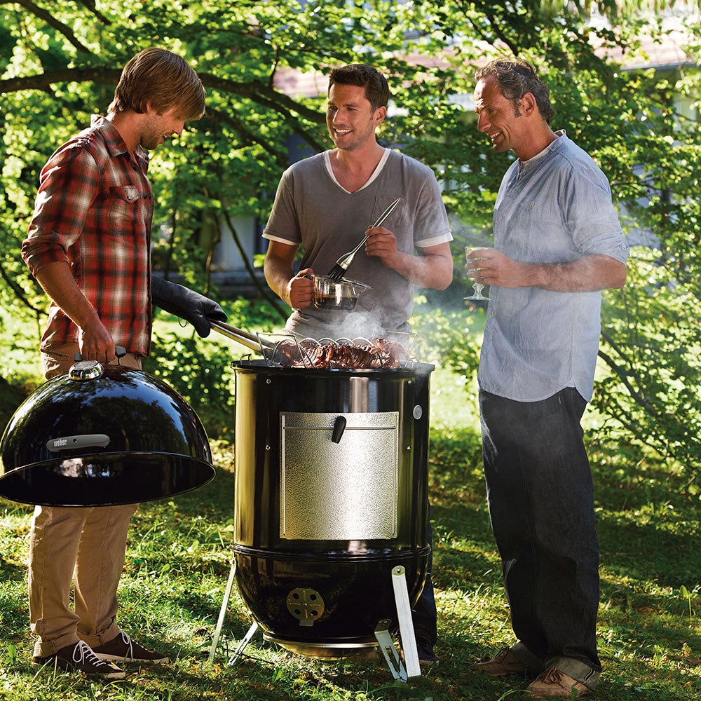 Smokey Mountain Cooker 57 cm svart støpejern Weber