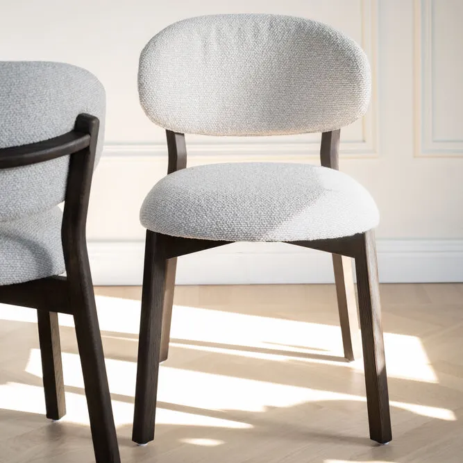 Patterson stol beige stoff / brun eik