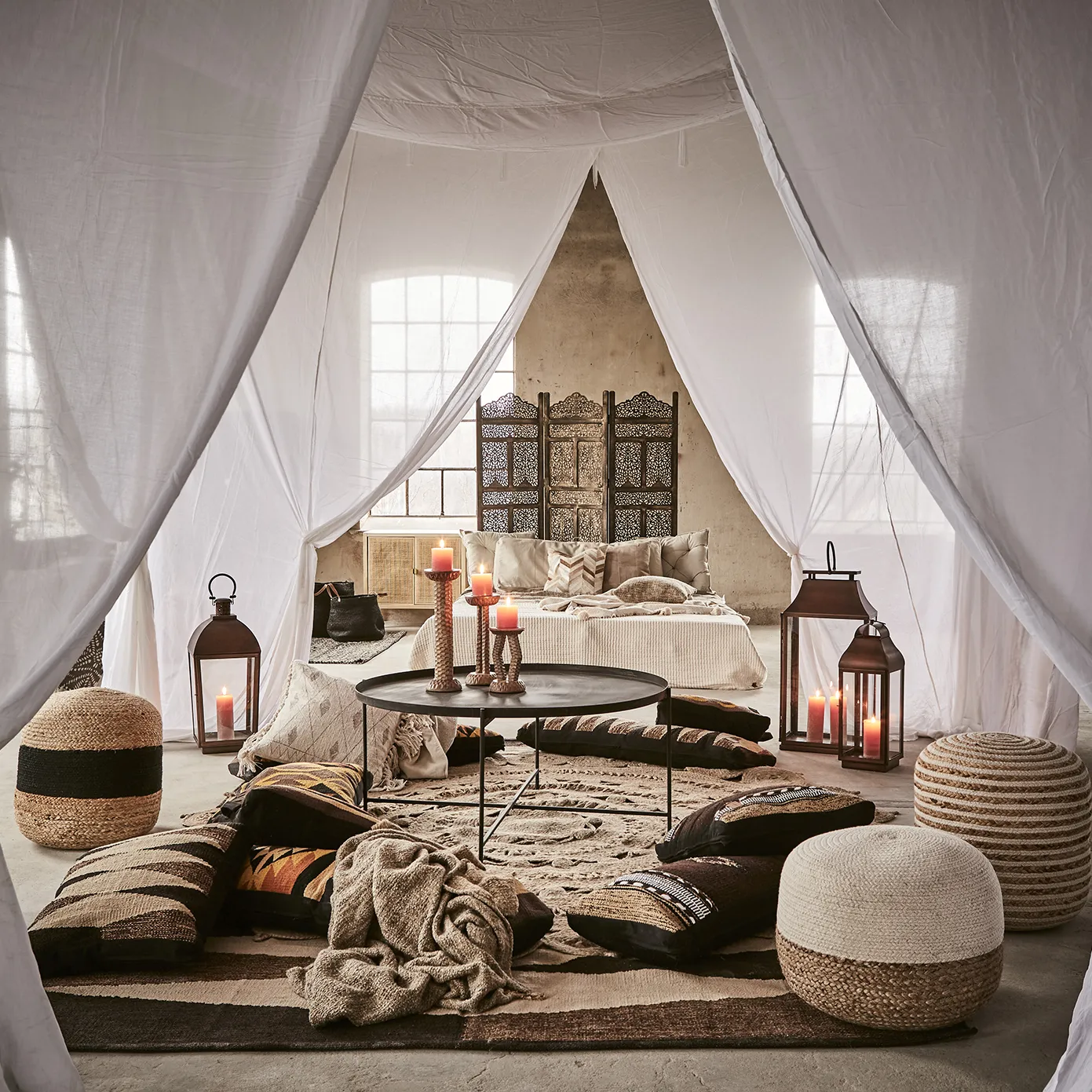 THOMAS bord  svart Ø102 cm