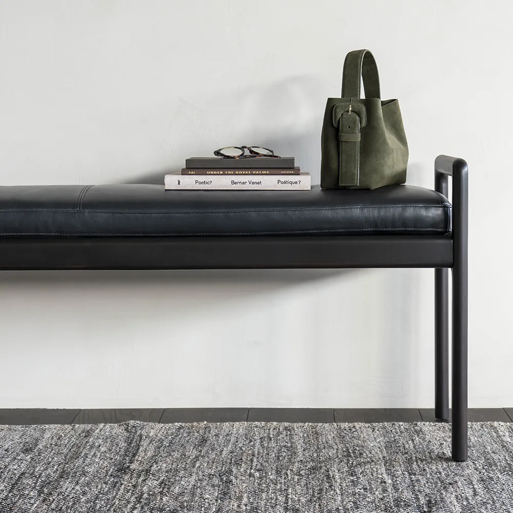 Jack benk mahogny/skinn