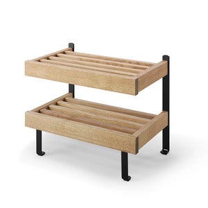 Nadja skohylle i oljet eik/mattsvart stål