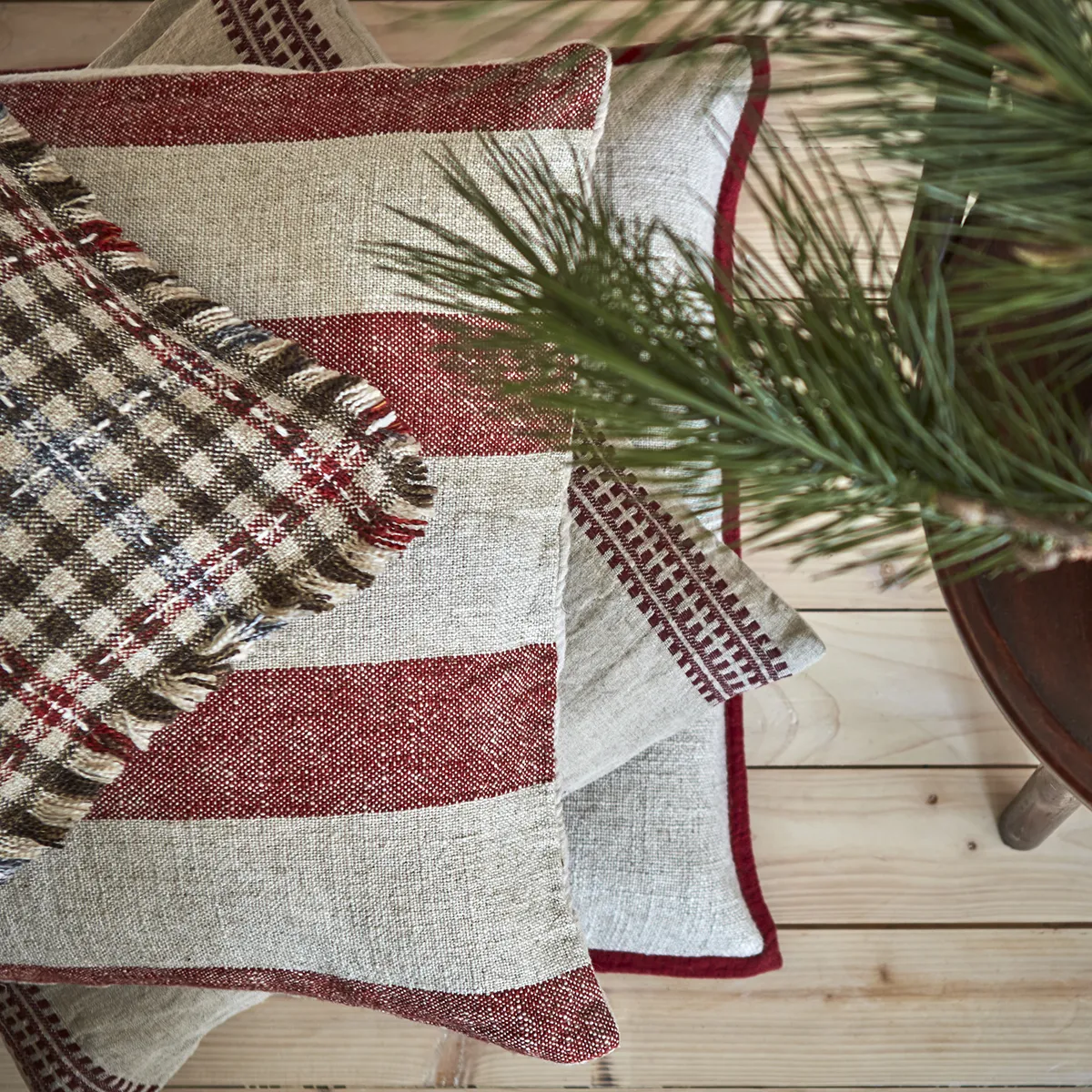 Putetrekk Noel Red Natural 50x50 cm