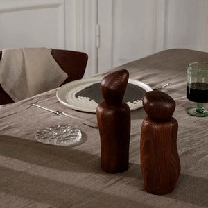 Pebble Grinder - Dark Brown