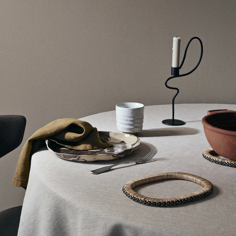 Valse Lysestake høy Black