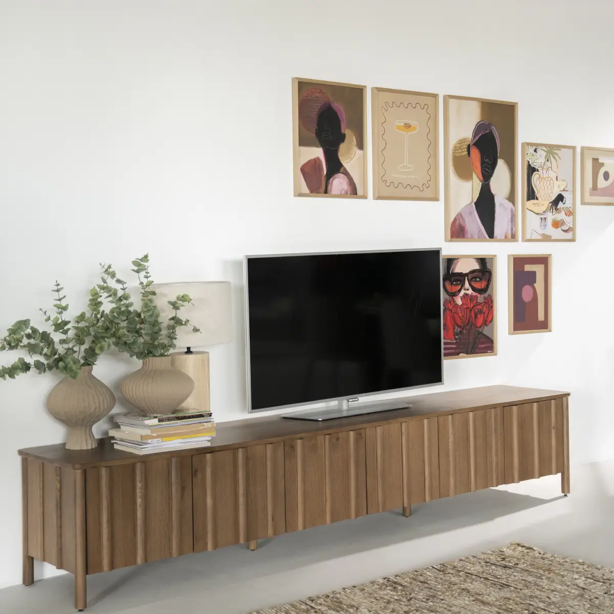 Jake 6 drs. TV-skap - brun