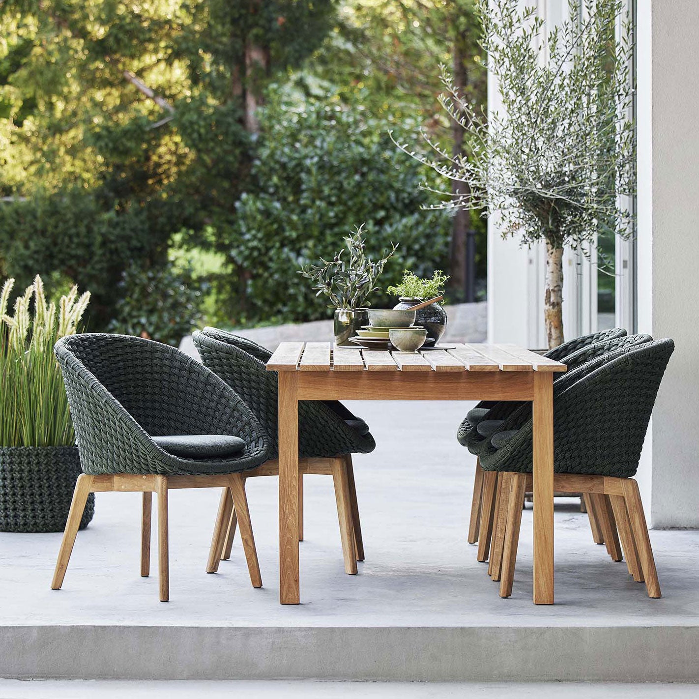 Peacock Armlenestol Dark green 