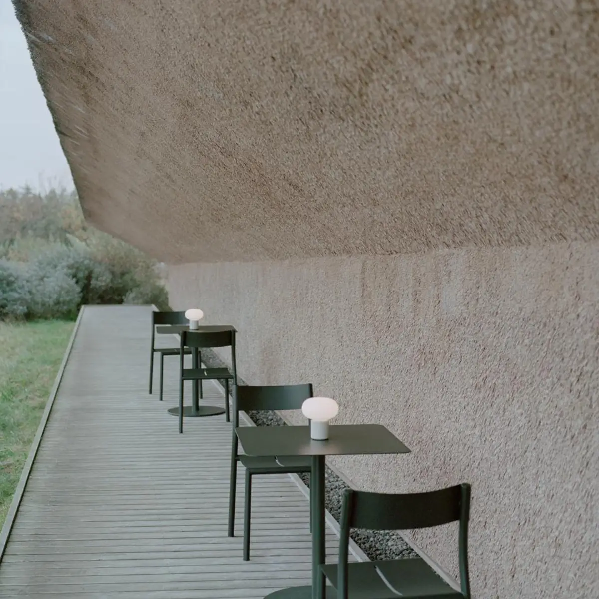 May Bistrobord 70 x 70 Mørkegrønt