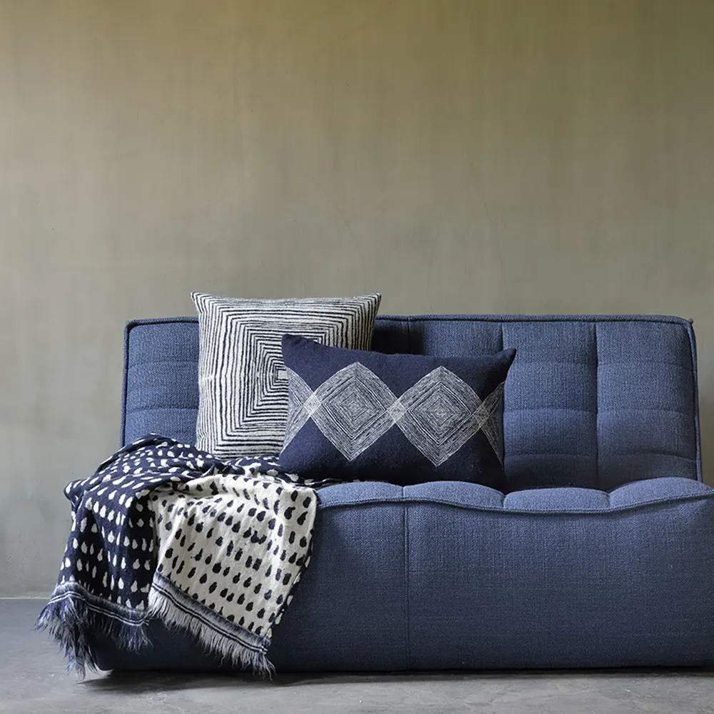 Linear Diamonds Pute 40x60 cm