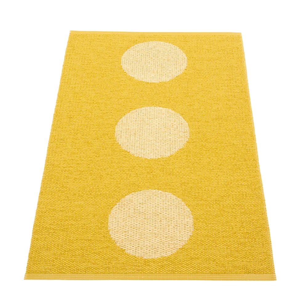 Vera Pop teppe Mustard/Pale Yellow 70 x 120cm