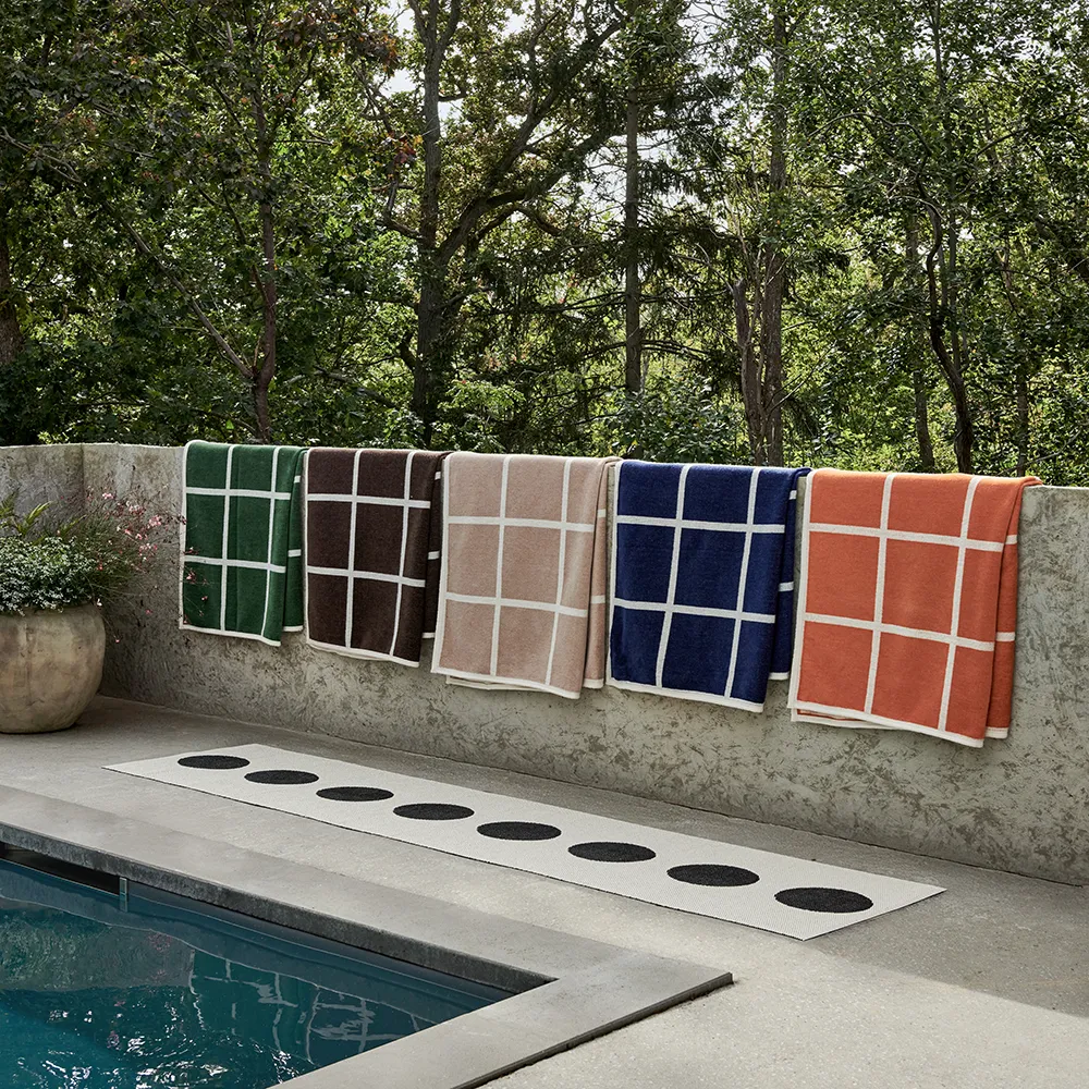 Vevd pledd i lammeull Criss Dark Brown