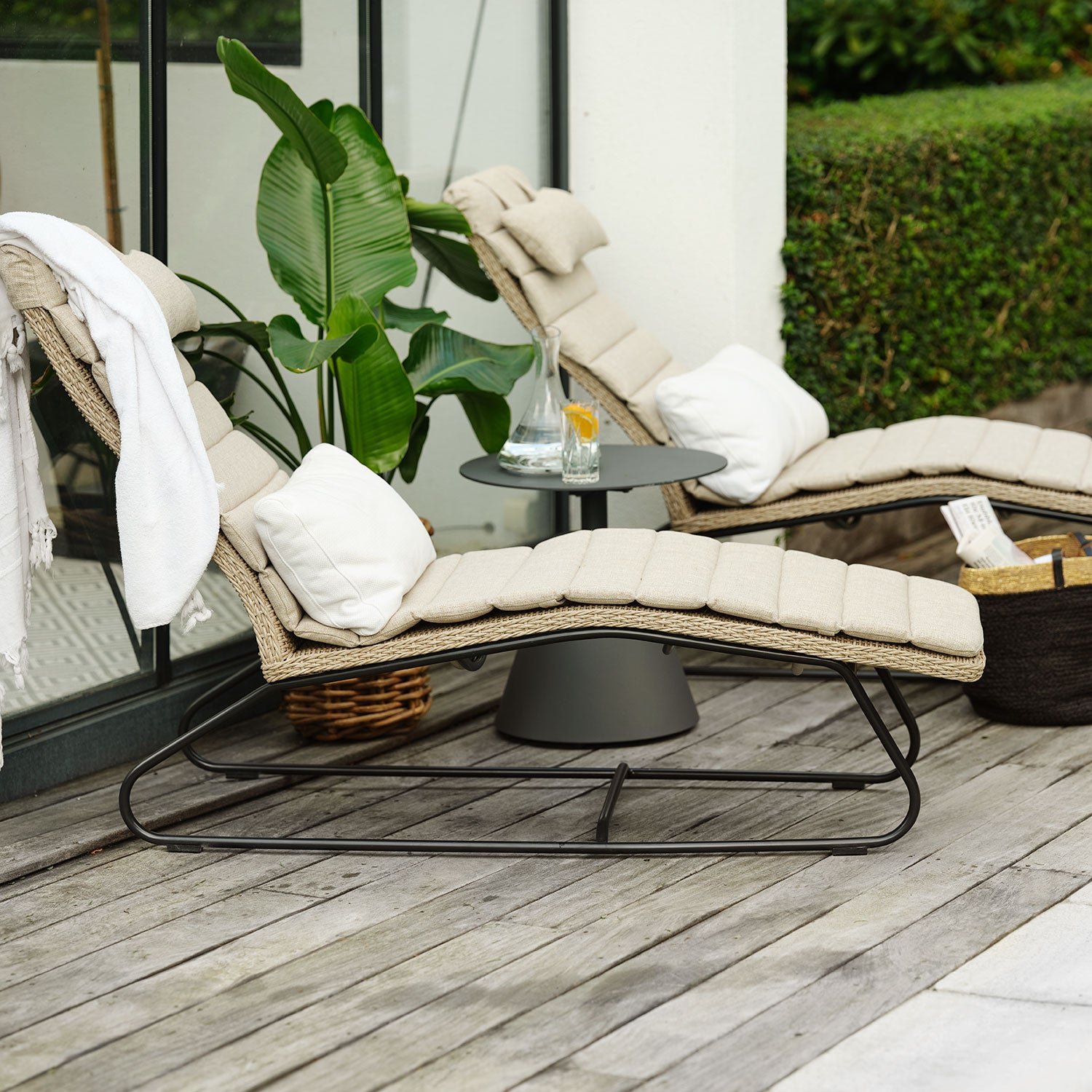 Akleja solseng beige med pute Brafab