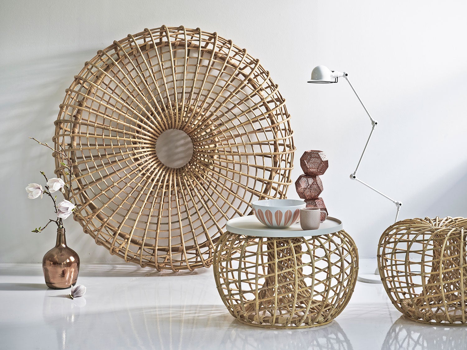 Nest Fotpall Liten Indoor