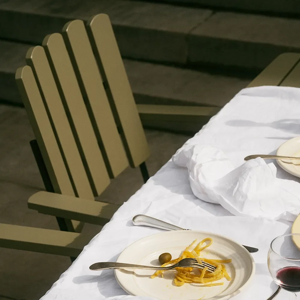 A2 Lenestol Grønnlakkert eik / svart ramme