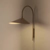 Arum Swivel Vegglampe - Cashmere