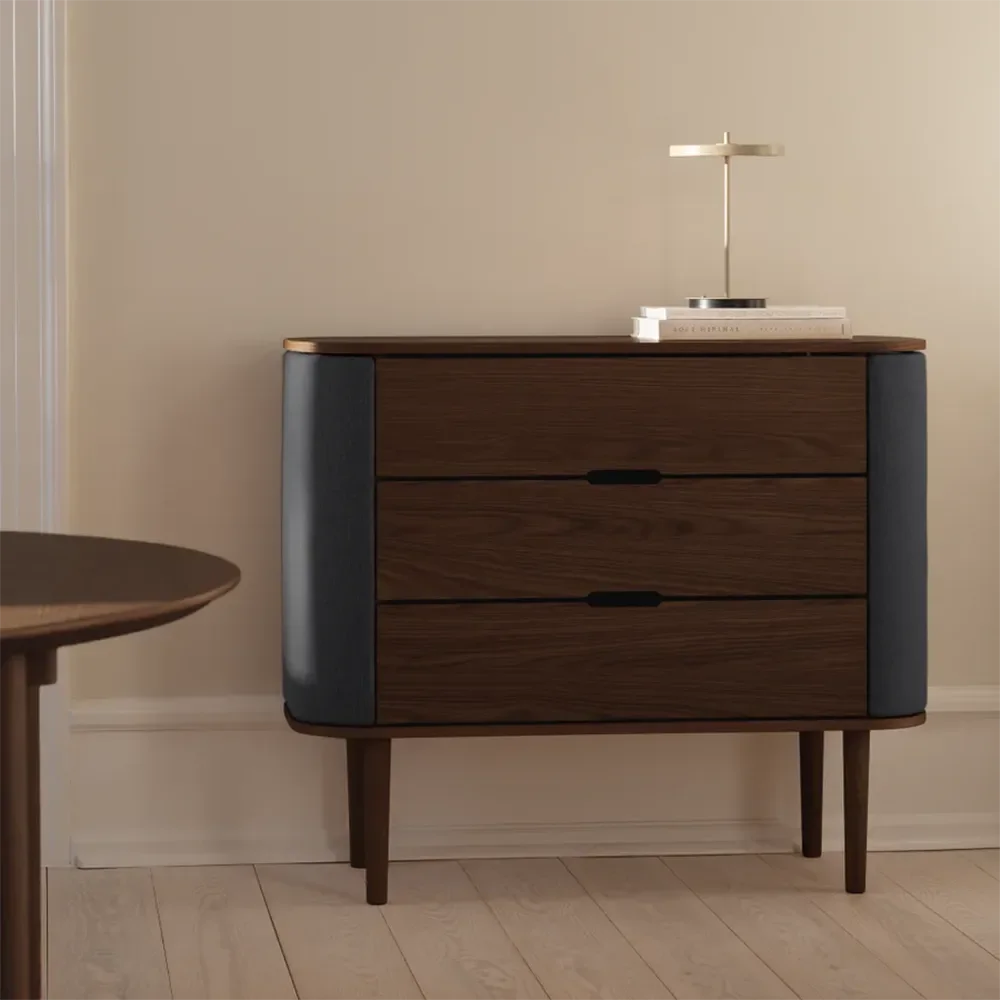 Treasures kommode i mørk eik/Shadow 