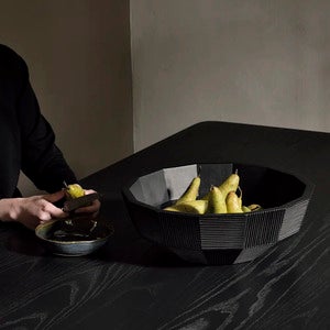 Striped skål sortlakkert mahogni