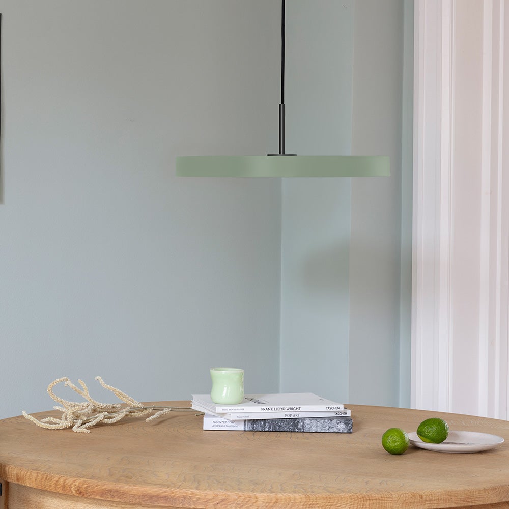 Asteria Medium Taklampe Ø43 cm Nuance Olive/Svart