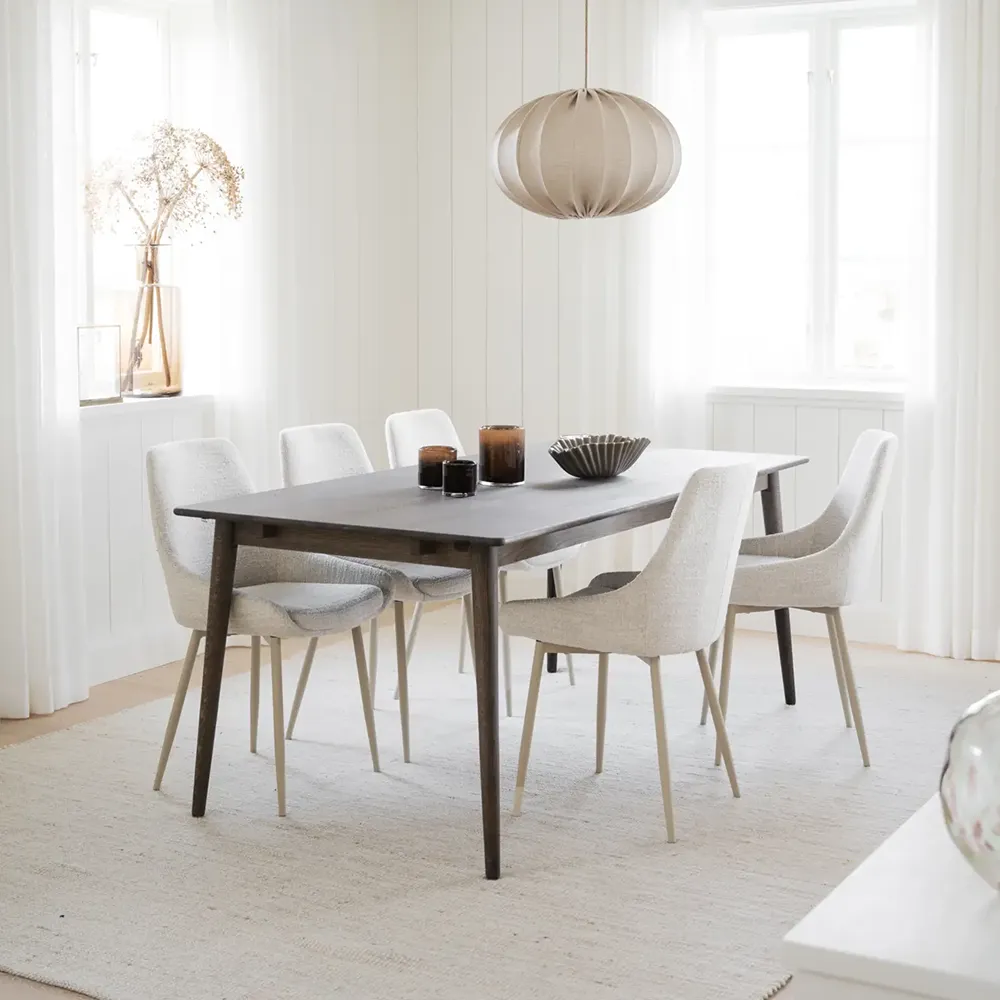Sierra spisestol lys beige stoff