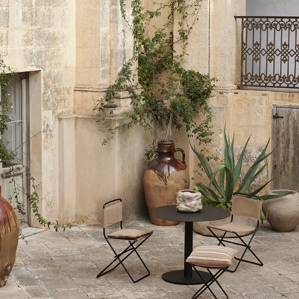 Pond Kafébord Black