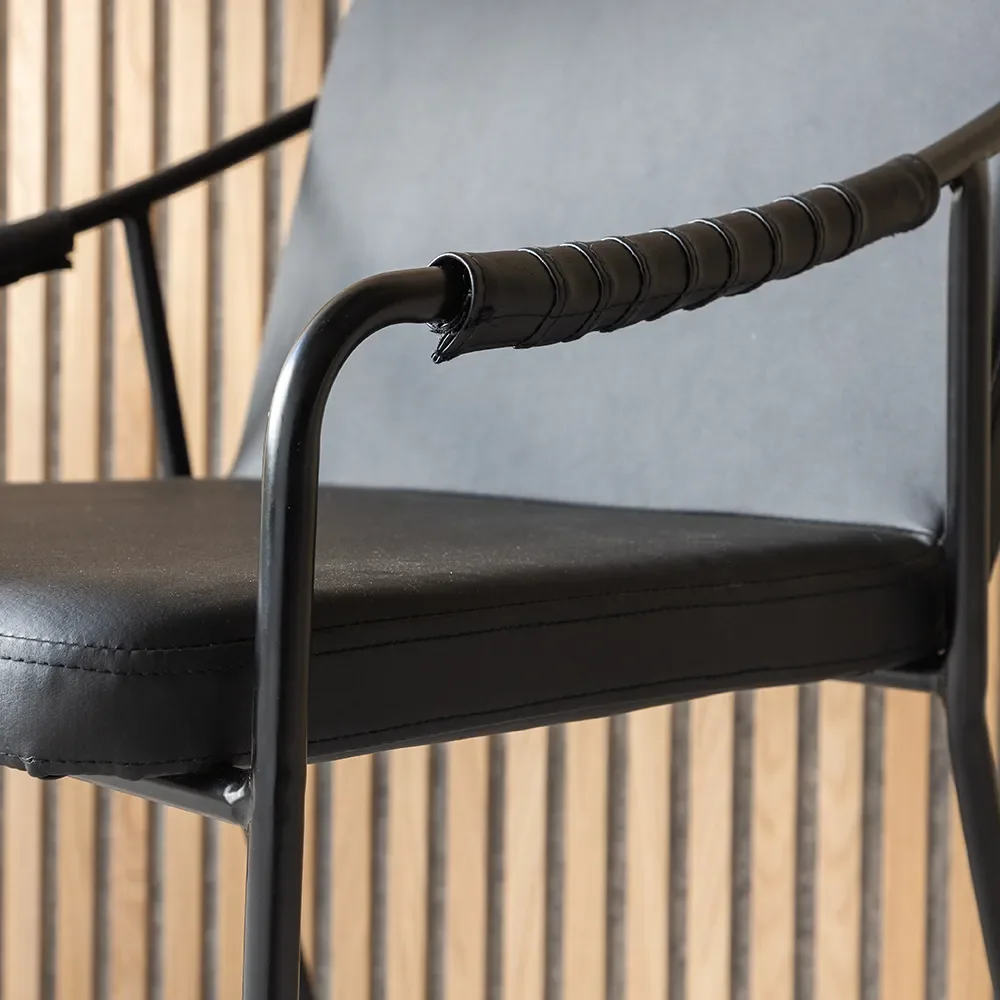 Tvist spisestol svart PU 2-pakning