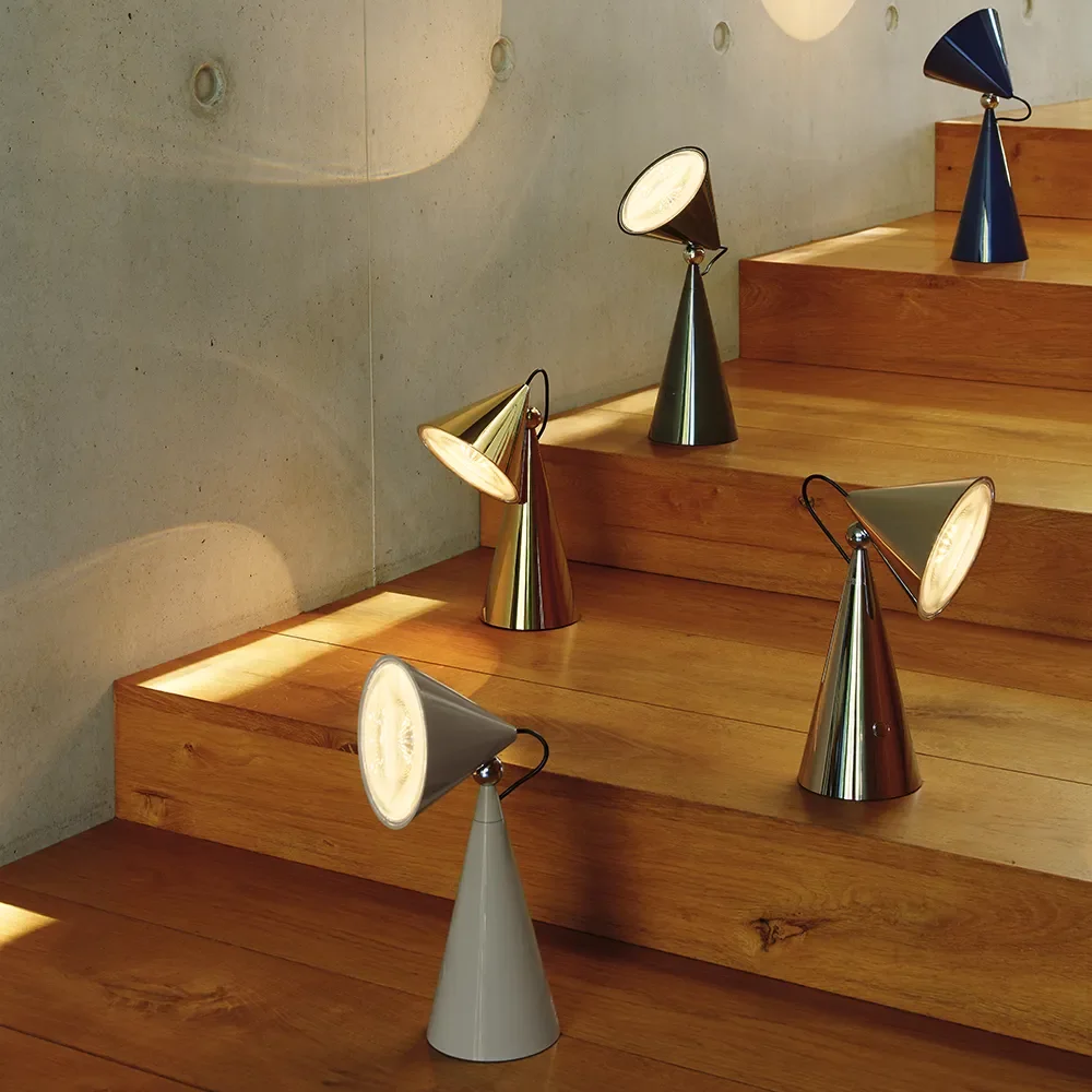 Pose Portable Putty LED