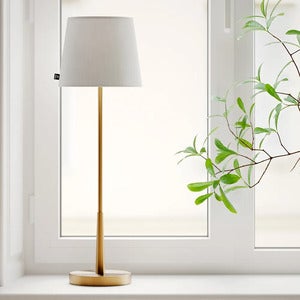 Lumi bordlampe H: 68,5 cm gull/hvit