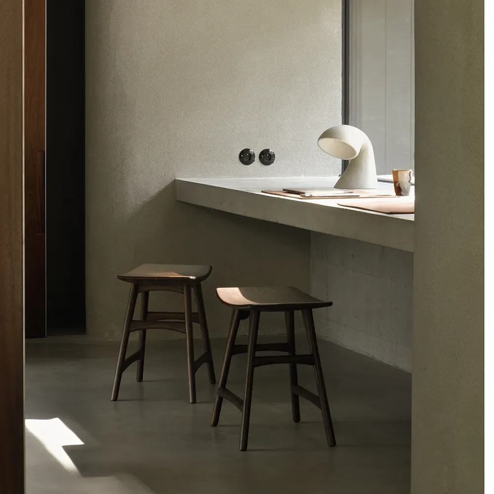 Osso Krakk Brunlakkert teak