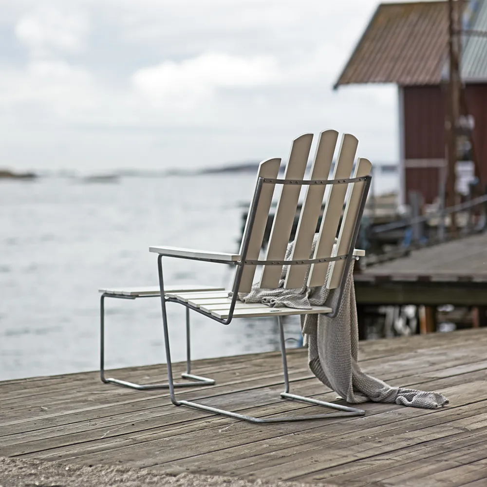 A3 solstol hvitlakkert eik/varmforsinket Stativ Grythyttan Stålmöbler