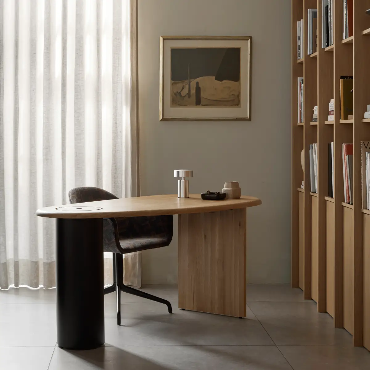 Eclipse Desk Eik