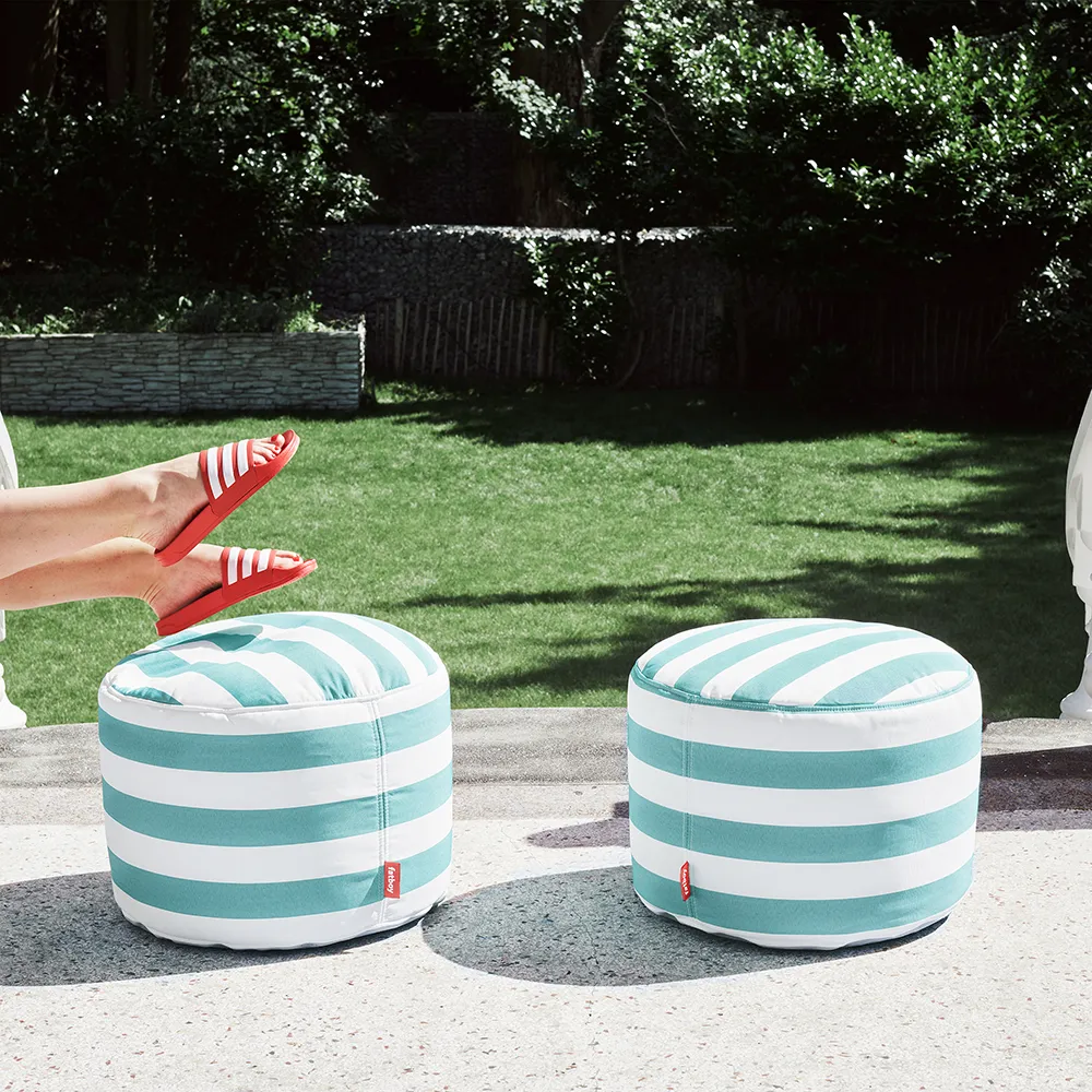 Point outdoor pouf stripe azur