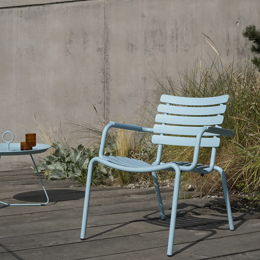 EYELET sidebord Ø57,5 Isblå