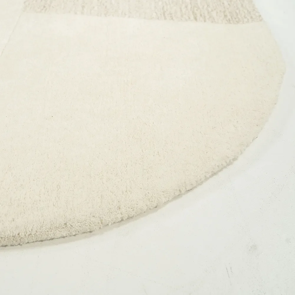 Ullteppe Contour Off-White 290x190 cm