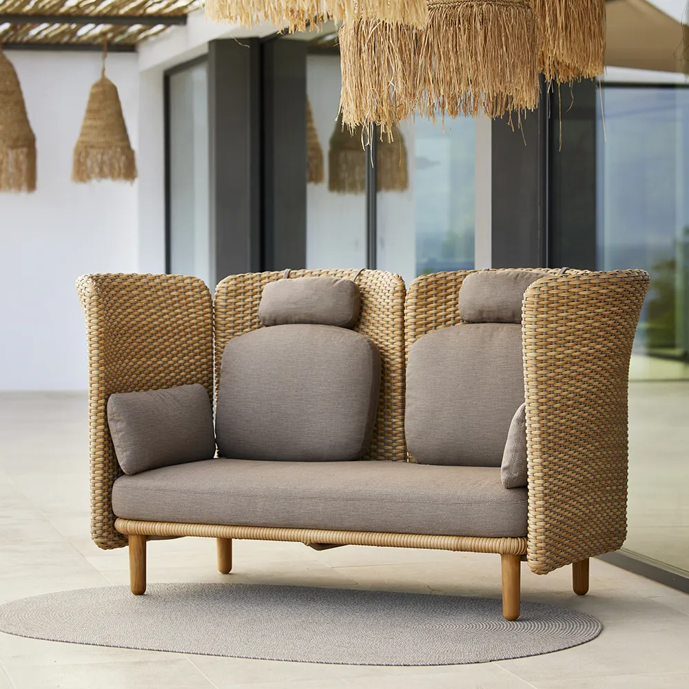 Arch 2-seters sofa med høy arm-/ryggstøtte