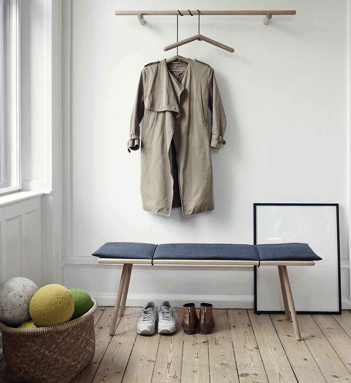 Georg Benk 124X38 cm Svart eik