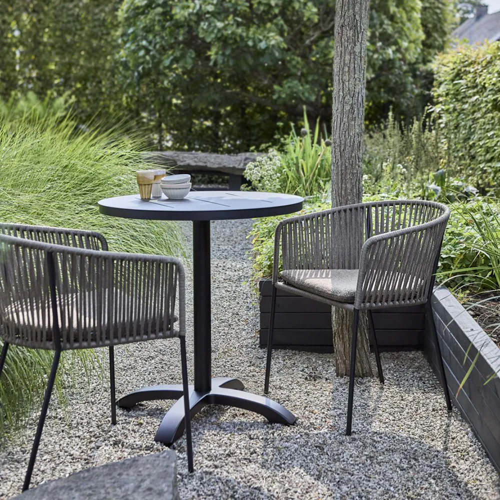 PIATTO Stol med armlener - Raw Peanut / Black